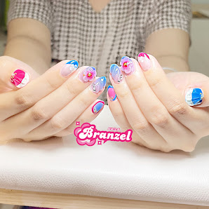 Branzel Nails