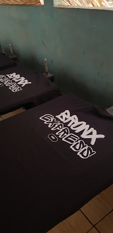 Bronx Studio ( Dunia Persablonan )