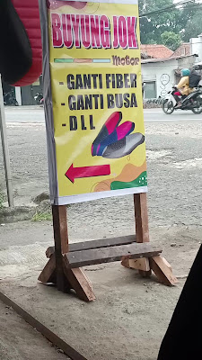 Buyung jok motor