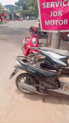 Buyung jok motor kedoya