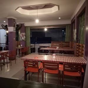 CAFE 68 (BBQ & BEER)
