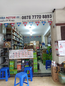 Cakra Motor 11 Oli & Aki ITC Fatmawati