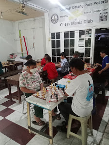 Chess mania