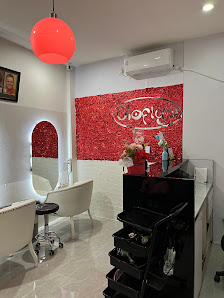 Clofiye Beauty Bar