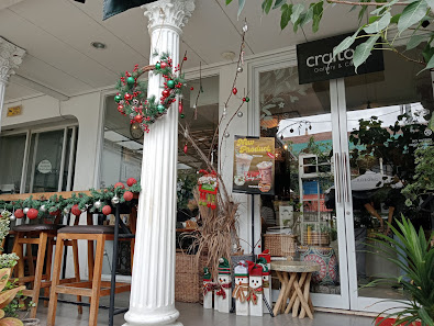 CRAFTOTE Gallery & Coffee - Cafe Tomang, Grogol Petamburan, Jakarta Barat