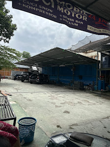 Cuci Mobil dan Motor 24 Jam Pejaten