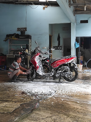 Cuci Motor Waduk Elok
