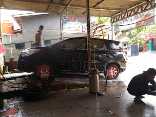 Cuci Steam Mobil & Motor