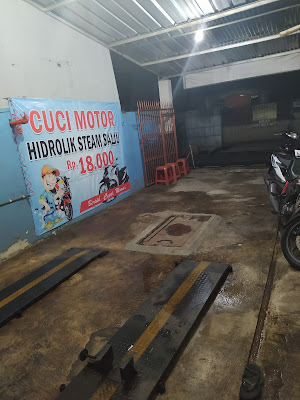 Cuci Steam Salju Motor & Laundry