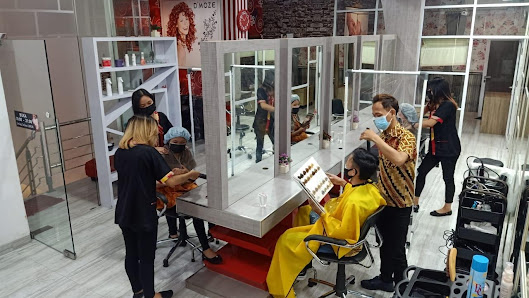 D'MOZE Salon Kelapa Gading (Available Ladies Room)
