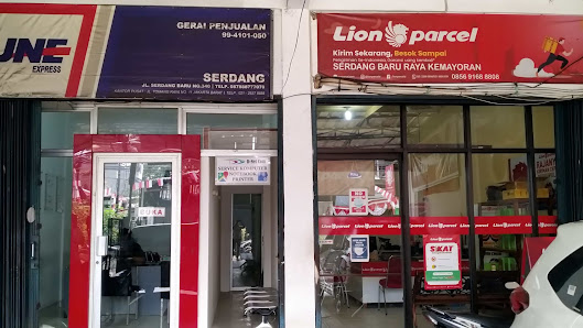 D-Net Service Komputer