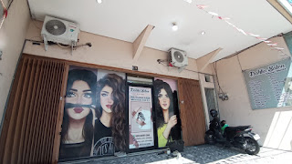 DAHLIA SALON