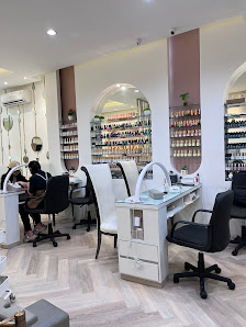 DAHOSE Nail & Beauty Salon