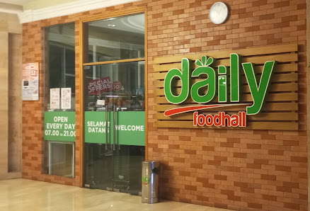 Daily FoodHall Senayan Residence