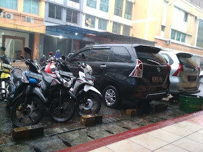 Dakota Cargo HPX Cempaka Mas