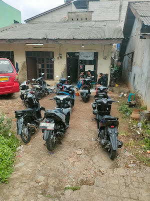 Daylight Garage