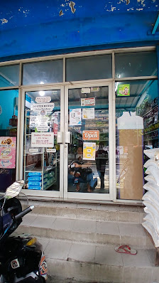 Deku Petshop and Pet Care Kebagusan