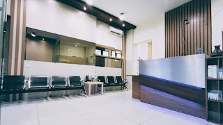 Dentalhaus - Dental Aesthetics & Implant Studio - Dokter Gigi Bandung