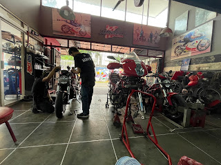 Desmo Corner