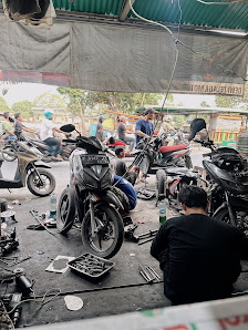 Dewi Telaga Motor