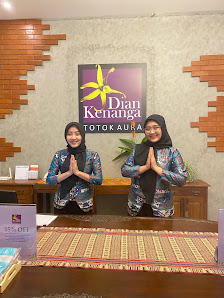 Dian Kenanga Totok Aura - Pejaten