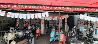 Distributor sepeda dan motor listrik Uwinfly Jagakarsa
