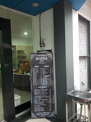 Divers Cafe