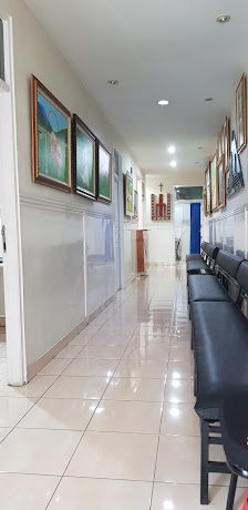Doktor Toto Kusumajaya