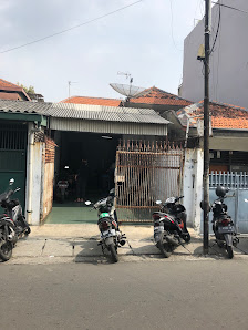 Dr Suriadi