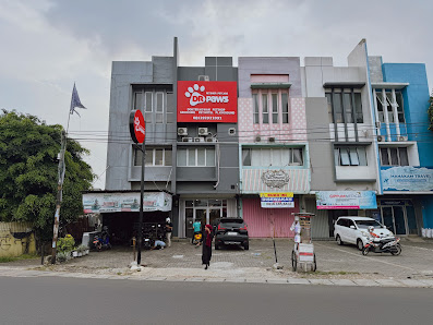 DRPAWS Petshop & Dokter Hewan Cirendeu