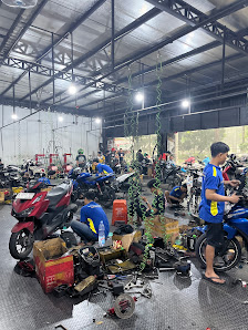 DSM Dunia Sepeda Motor Lenteng Agung