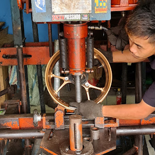 Dzaki Press Motor
