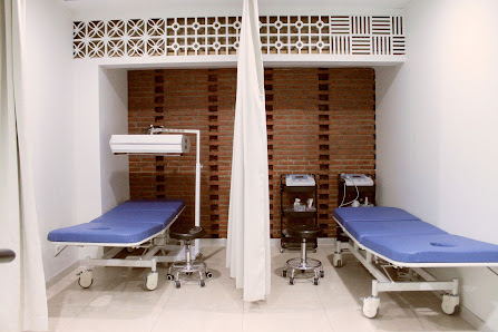 Elite Physio & Sport Massage - Kuningan City