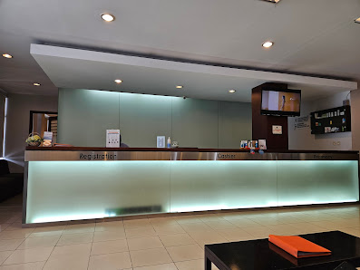 Erha Clinic Cipinang 1
