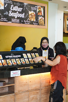 Esther Seafood Kitchen Bogor Junction