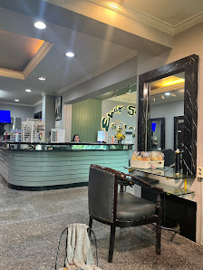EverGreen Salon - Tebet