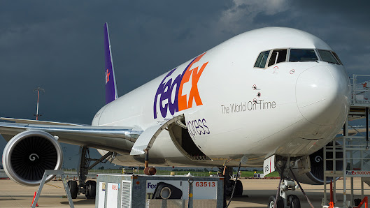 FedEx Pusat Jakarta