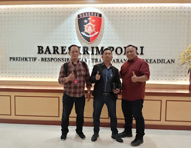 Firma Hukum : Arnol Sinaga & Associates
