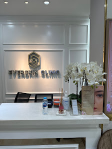 FOREVERSKIN CLINIC