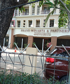 Frans Winarta & Partners