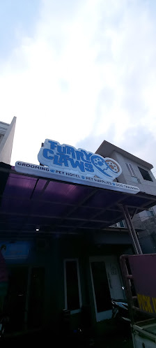 Furry Claws Pet Care