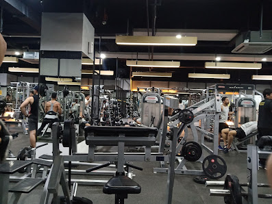 Gold's Gym Thamrin city