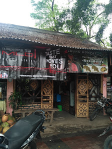 "GOMPAL" cafe