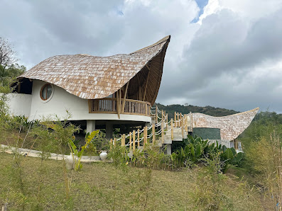 Green Poya Resort and Spa