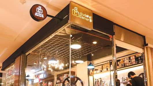 GUDANG KAMERA JAKARTA STC SENAYAN