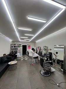 HAIRHAUS Kuningan - Barbershop & Salon