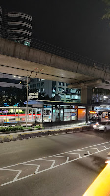 Halte Kuningan Media