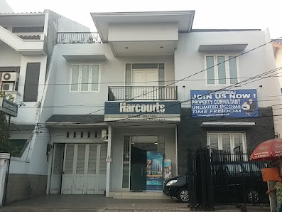 Harcourts Tomang