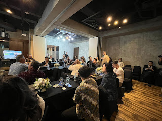 Hellolive (Podcast Studio | Live Streaming | Event Space | Meeting Room)