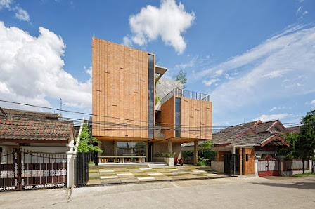 HIMAYA STUDIO